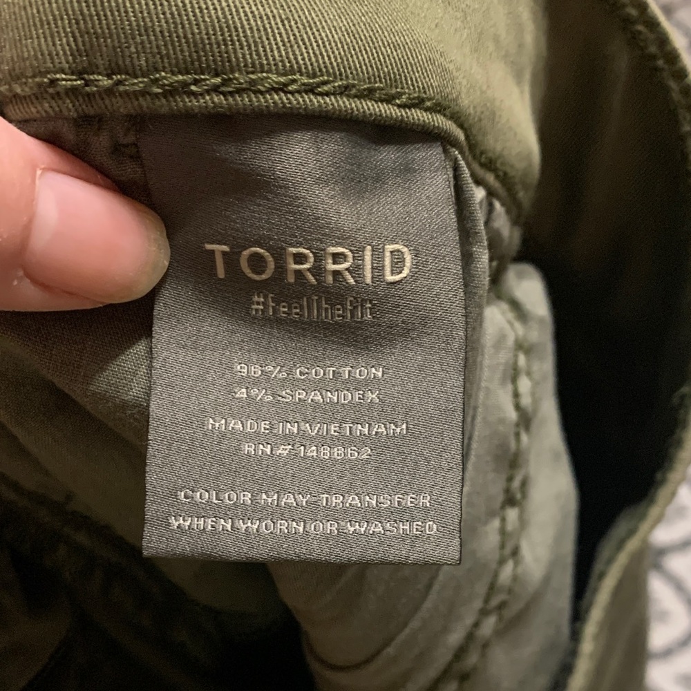 Torrid Weekend Boyfriend Straight Stretch Twill Green Trousers - Picture 6 of 6